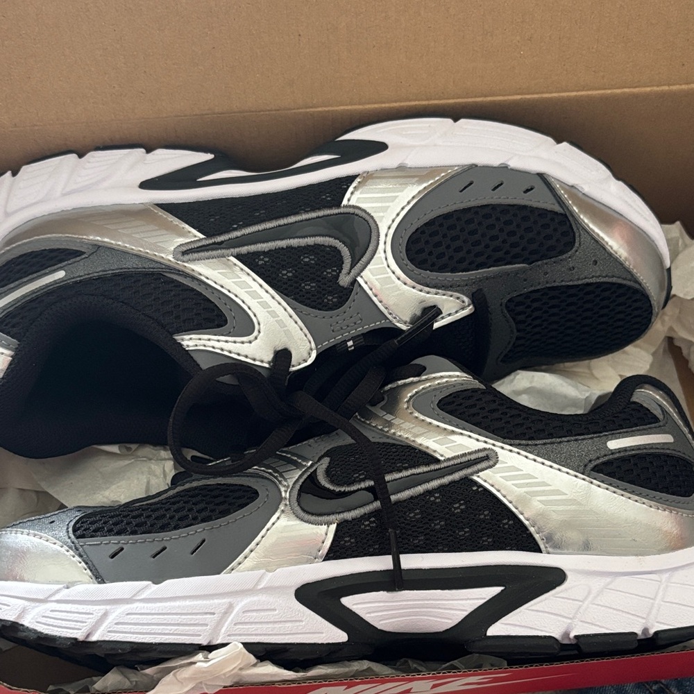 Nike Kids Black and Silver Athletic Sneakers